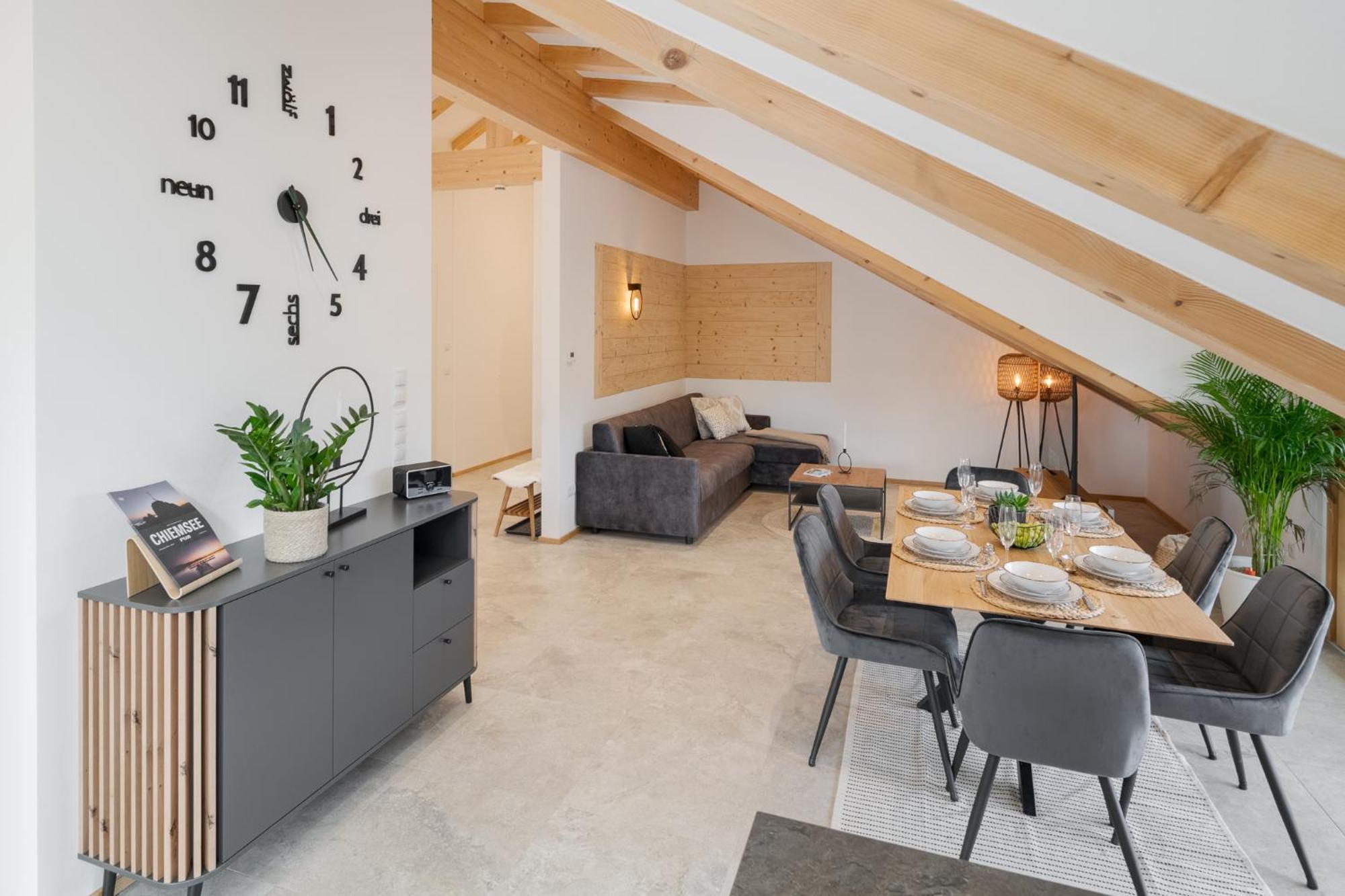 Fenjoy: Ferienapartment Mit Bergblick / Balkon / Bbq Бернау-ам-Кимзее Экстерьер фото